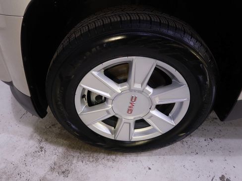 Used 2013 GMC Terrain SLE image 10
