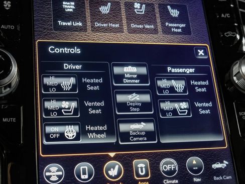 Used 2019 RAM 2500 Limited AWD/4WD image 28