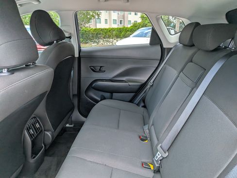 Used 2025 Hyundai Kona SEL FWD image 14