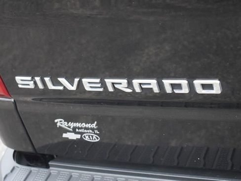 Used 2022 Chevrolet Silverado 1500 LT AWD/4WD image 14