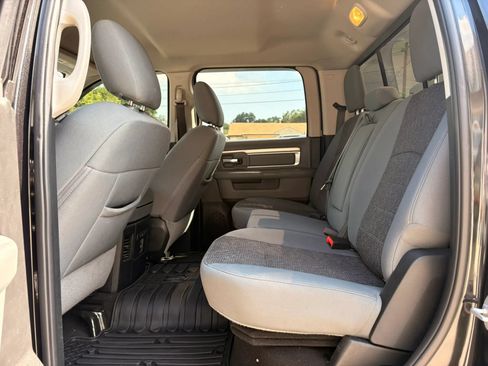 Used 2018 RAM 1500 Big Horn AWD/4WD image 14