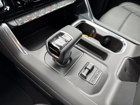 New 2026 GMC Sierra 1500 Denali w/ Denali Reserve Package AWD/4WD image 15