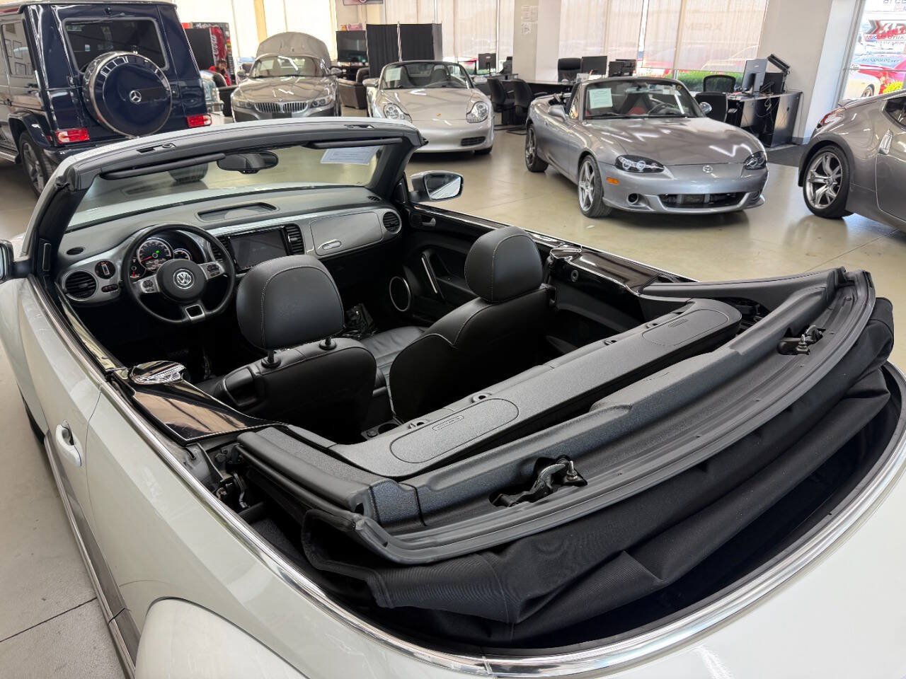 Used 2014 Volkswagen Beetle 1.8T FWD image 25