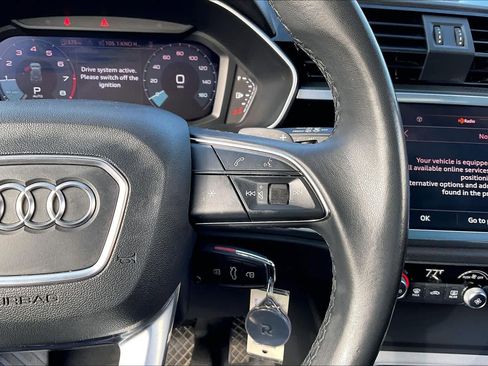 Used 2022 Audi Q3 2.0T Premium image 22