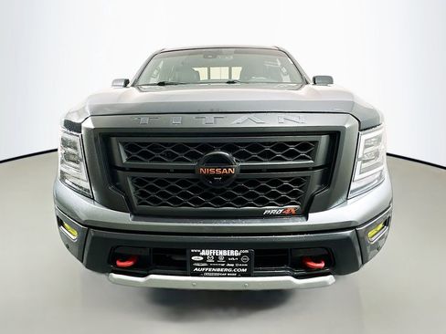 Used 2022 Nissan Titan PRO-4X w/ Pro-4x Convenience Package image 2
