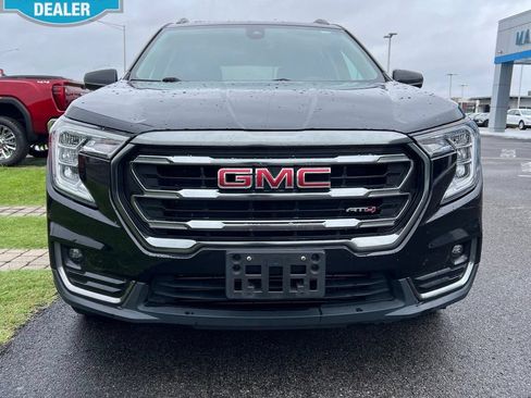 Used 2022 GMC Terrain AT4 AWD/4WD image 3