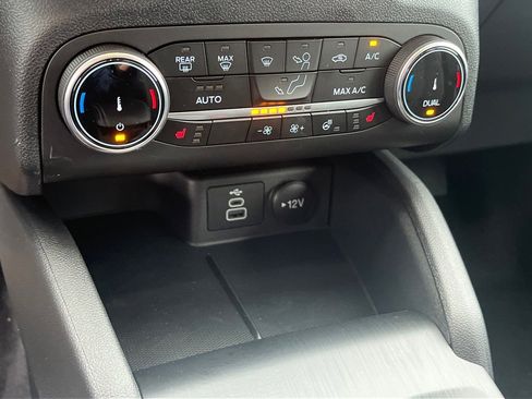 New 2025 Ford Escape Active w/ Cold Weather Package image 10