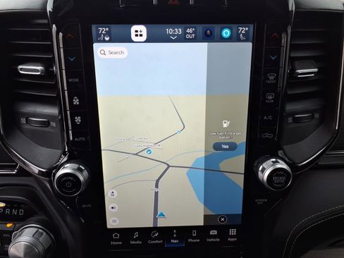 Used 2023 RAM 1500 Limited w/ Body Color Bumper Group image 18