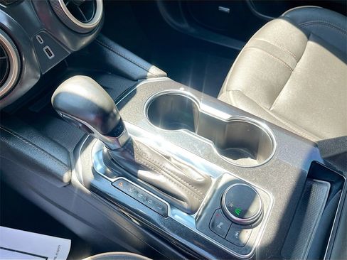 Used 2024 Chevrolet Blazer Premier image 16