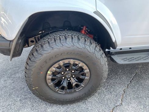 New 2026 Ford Bronco Raptor w/ Interior Carbon Fiber Pack AWD/4WD image 39