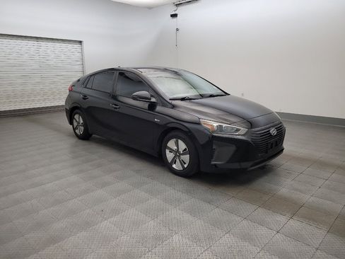 Used 2018 Hyundai Ioniq Blue FWD image 11