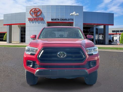 Used 2022 Toyota Tacoma SR w/ SR Convenience Package image 3