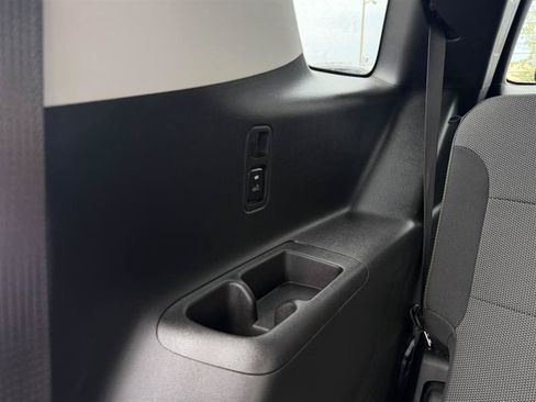 Used 2018 Chevrolet Traverse LT FWD image 38