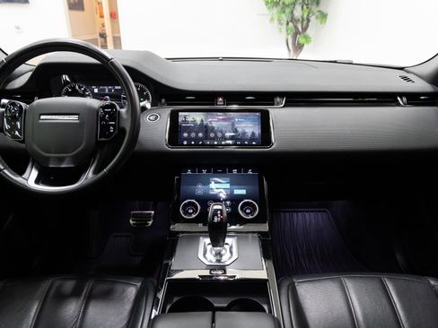 Used 2020 Land Rover Range Rover Evoque R-Dynamic S image 5