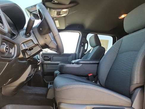 New 2026 RAM 3500 Tradesman AWD/4WD image 20