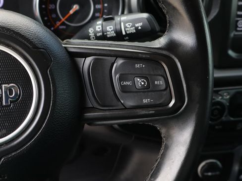 Used 2022 Jeep Wrangler Sport AWD/4WD image 26