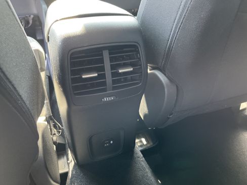 Used 2022 Ford Escape SE w/ Convenience Package AWD/4WD image 32