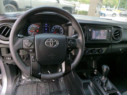 Used 2018 Toyota Tacoma SR w/ SR Convenience Package RWD image 31