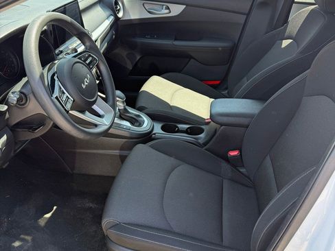 Used 2023 Kia Forte LXS FWD image 6