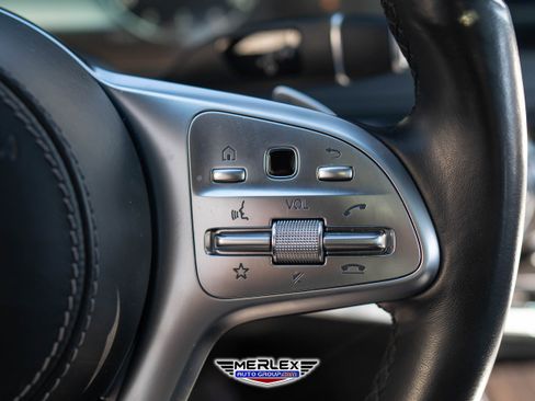 Used 2018 Mercedes-Benz S 560 Sedan w/ AMG Line Exterior image 25