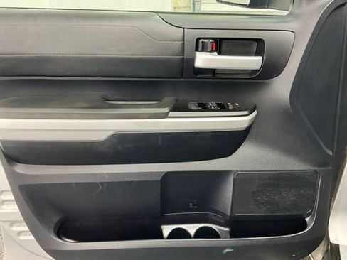 Used 2014 Toyota Tundra Limited AWD/4WD image 6