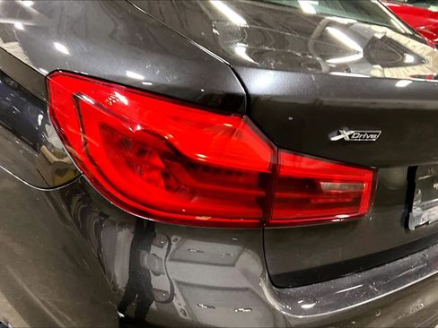 Used 2019 BMW 540i xDrive w/ Convenience Package image 29