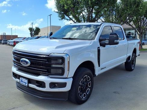 Used 2026 Ford F250 Platinum AWD/4WD image 28