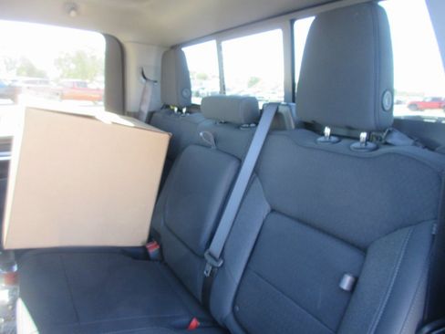 New 2026 GMC Sierra 3500 SLE w/ SLE Value Package image 17