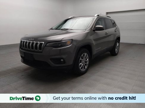 Used 2021 Jeep Cherokee Latitude Plus FWD image 1