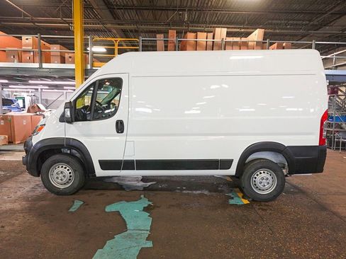 New 2026 RAM ProMaster 1500 w/ Convenience Group image 2
