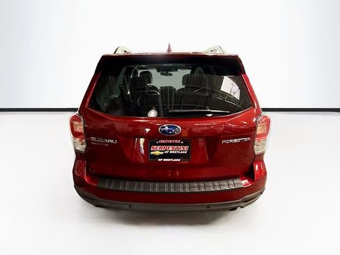 Used 2018 Subaru Forester 2.5i Touring AWD/4WD image 7