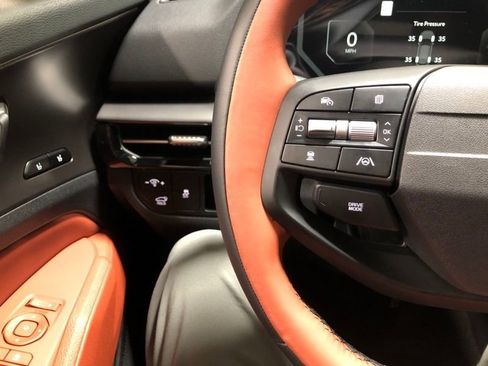New 2026 Kia Sportage SX FWD image 24