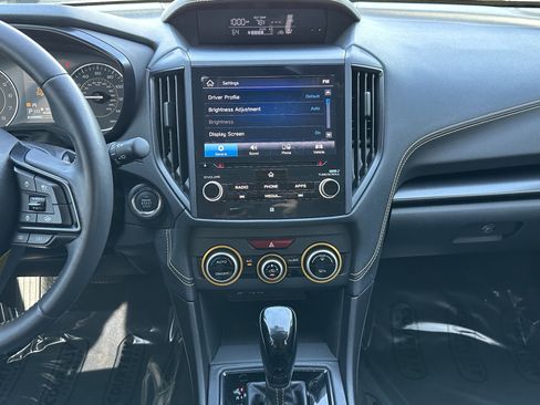 Used 2021 Subaru Crosstrek 2.5i Sport w/ Moonroof Package image 16