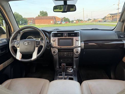 Used 2014 Toyota 4Runner Limited AWD/4WD image 26