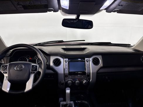 Used 2015 Toyota Tundra SR5 image 12