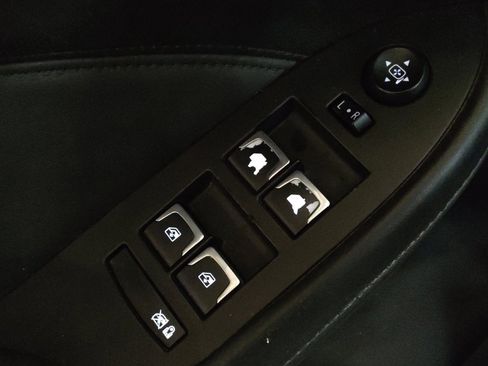 Used 2018 Cadillac CTS Luxury image 27