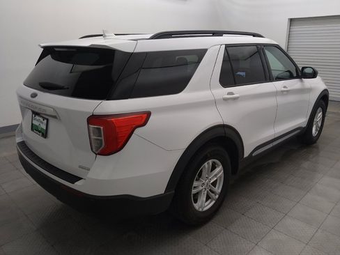 Used 2020 Ford Explorer XLT w/ Comfort Package RWD image 9