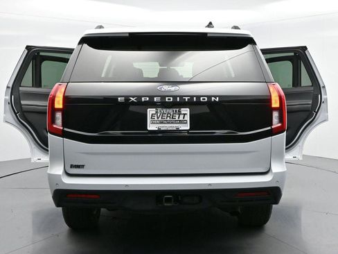 Used 2025 Ford Expedition Active AWD/4WD image 40