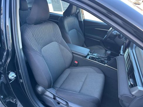 Used 2025 Toyota Camry LE image 35