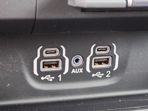 Used 2022 RAM 1500 Laramie image 23