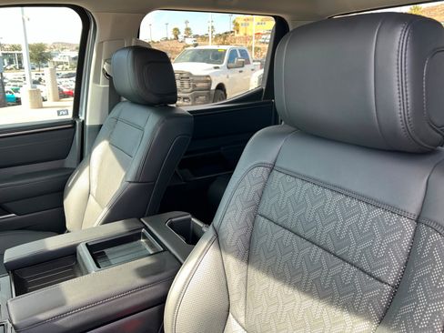 Used 2024 Toyota Tundra Limited image 17