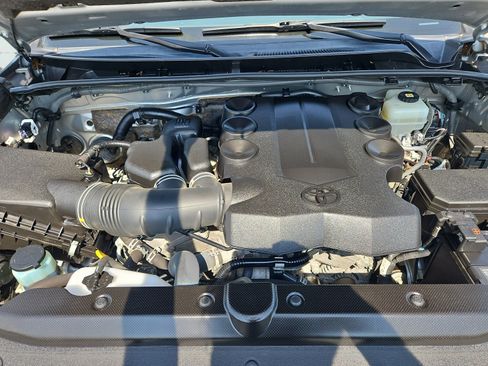 Used 2020 Toyota 4Runner SR5 Premium w/ TRD Performance Package AWD/4WD image 34
