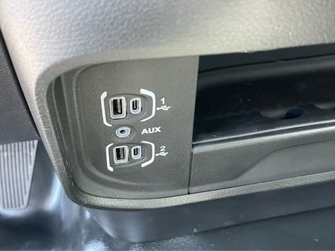 Used 2024 RAM 3500 Tradesman AWD/4WD image 16