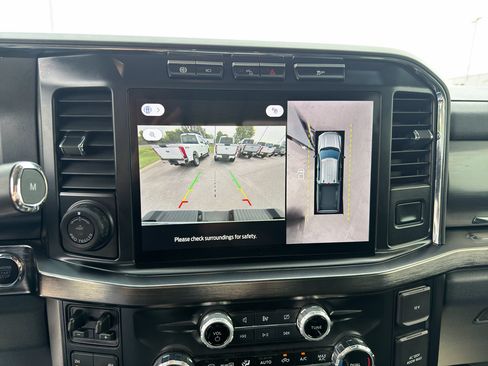Used 2024 Ford F350 Lariat w/ Lariat Ultimate Package AWD/4WD image 16
