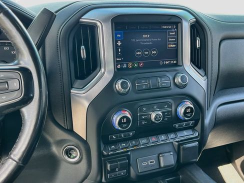 Used 2020 GMC Sierra 1500 SLT w/ SLT Premium Plus Package AWD/4WD image 15
