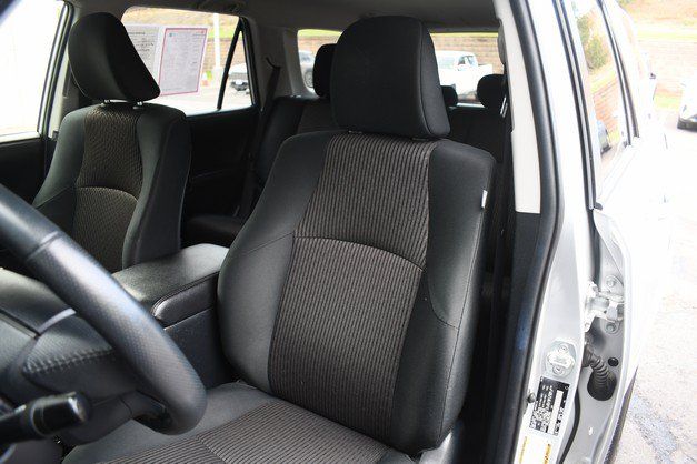 Certified 2024 Toyota 4Runner TRD Off-Road AWD/4WD image 17