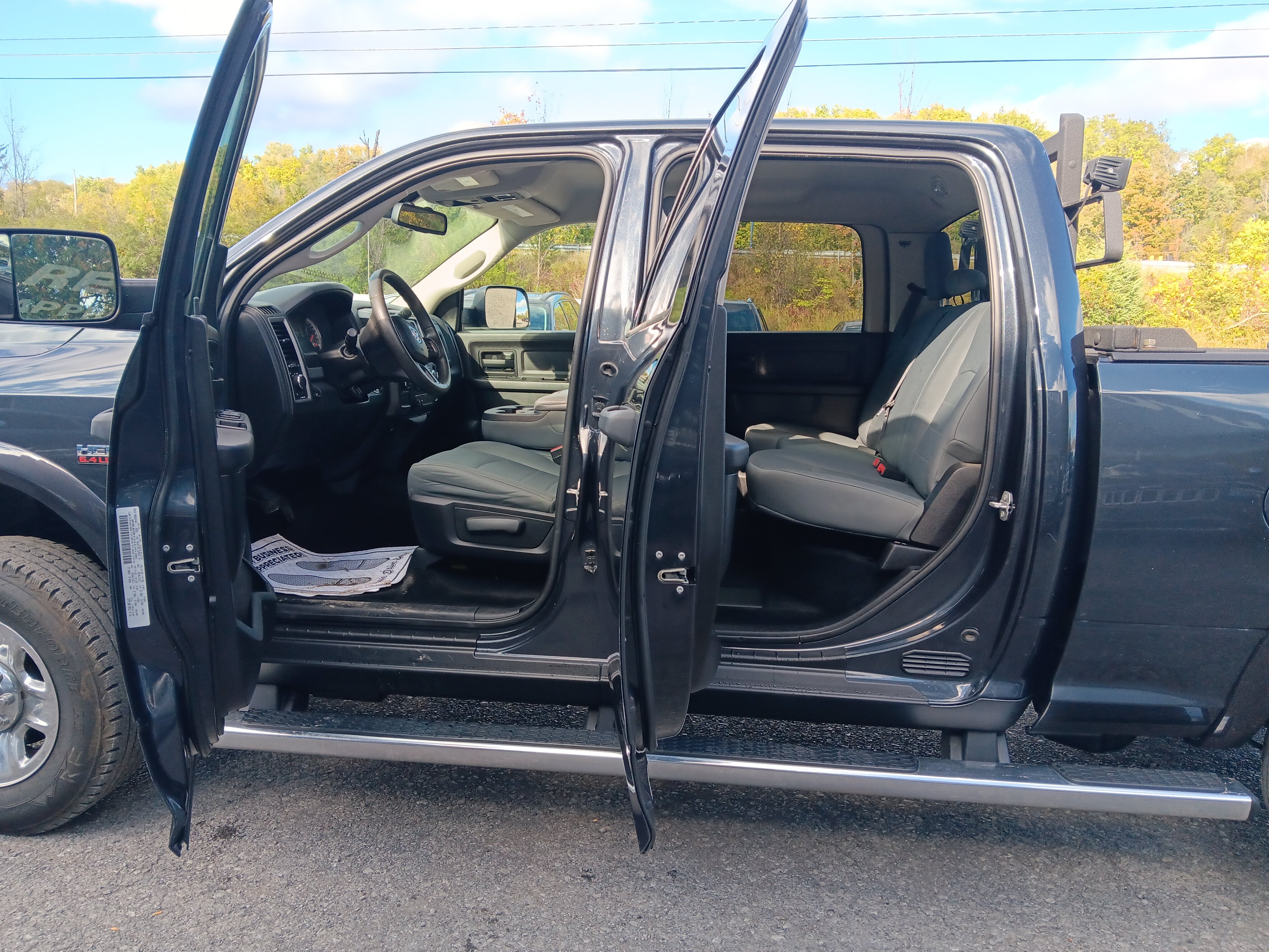 Used 2016 RAM 2500 Tradesman w/ Chrome Appearance Group AWD/4WD image 12
