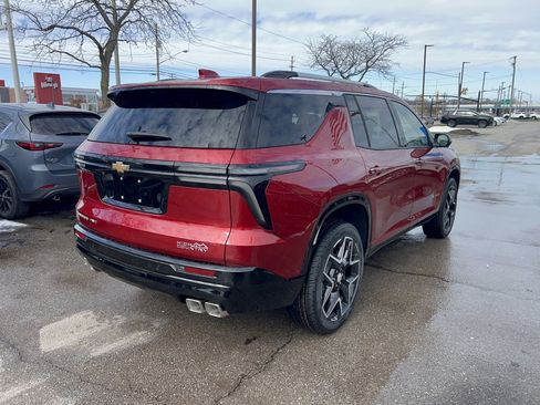 New 2026 Chevrolet Traverse High Country w/ LPO, Floor Liner Package image 7