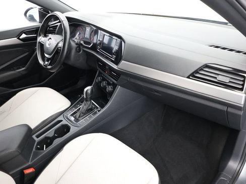 Used 2020 Volkswagen Jetta R-Line image 22