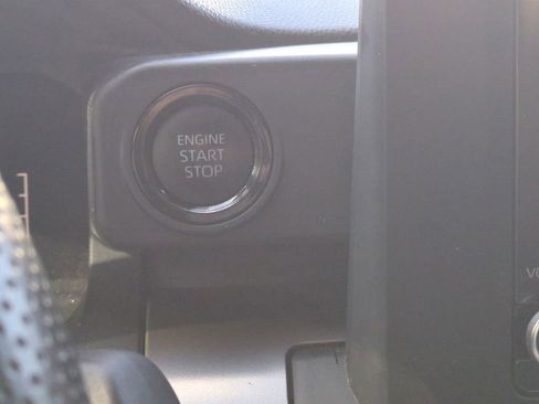 Certified 2024 Toyota Tacoma SR5 image 28